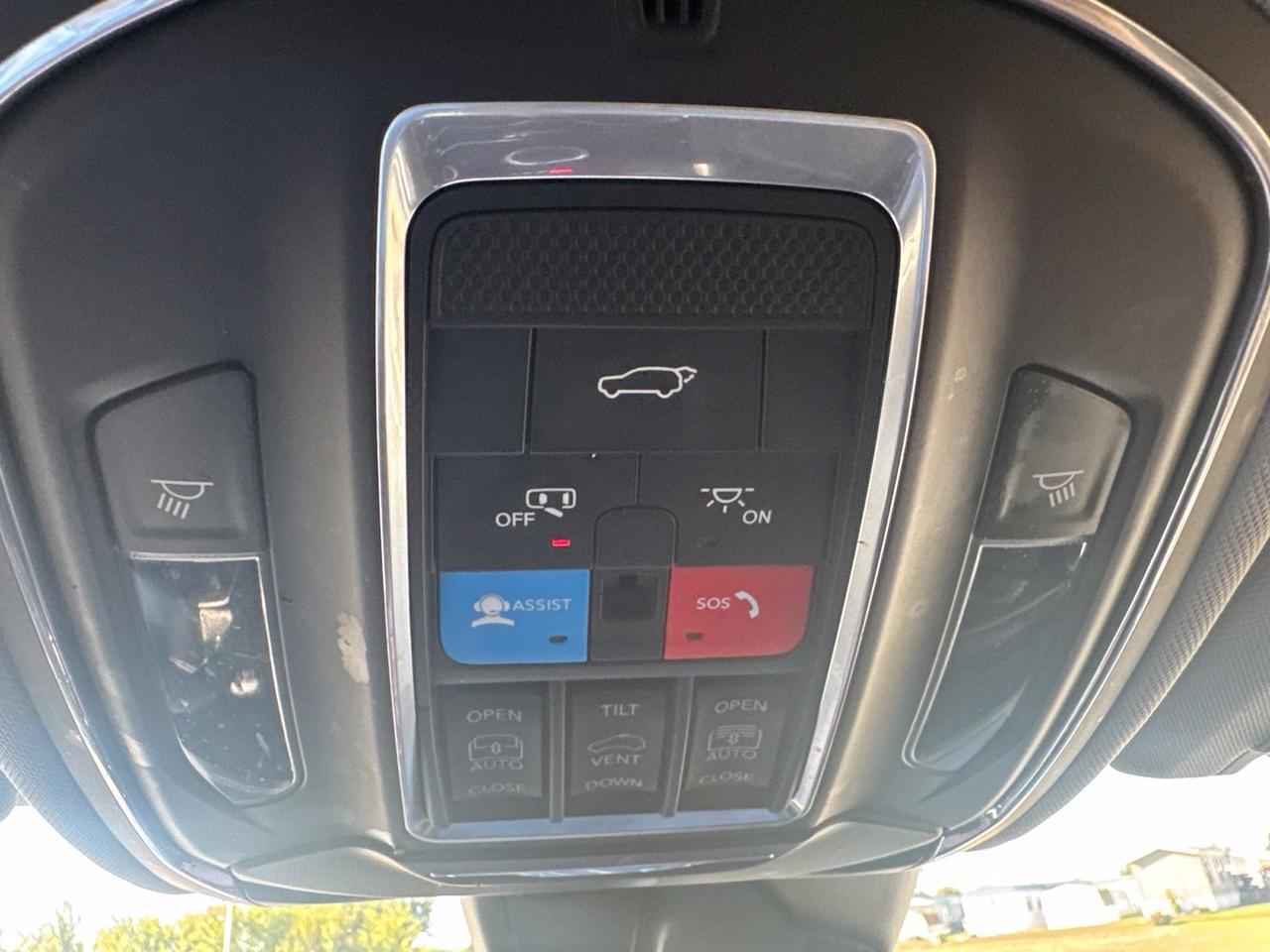 2022 Jeep Grand Cherokee Limited West Burlington IA