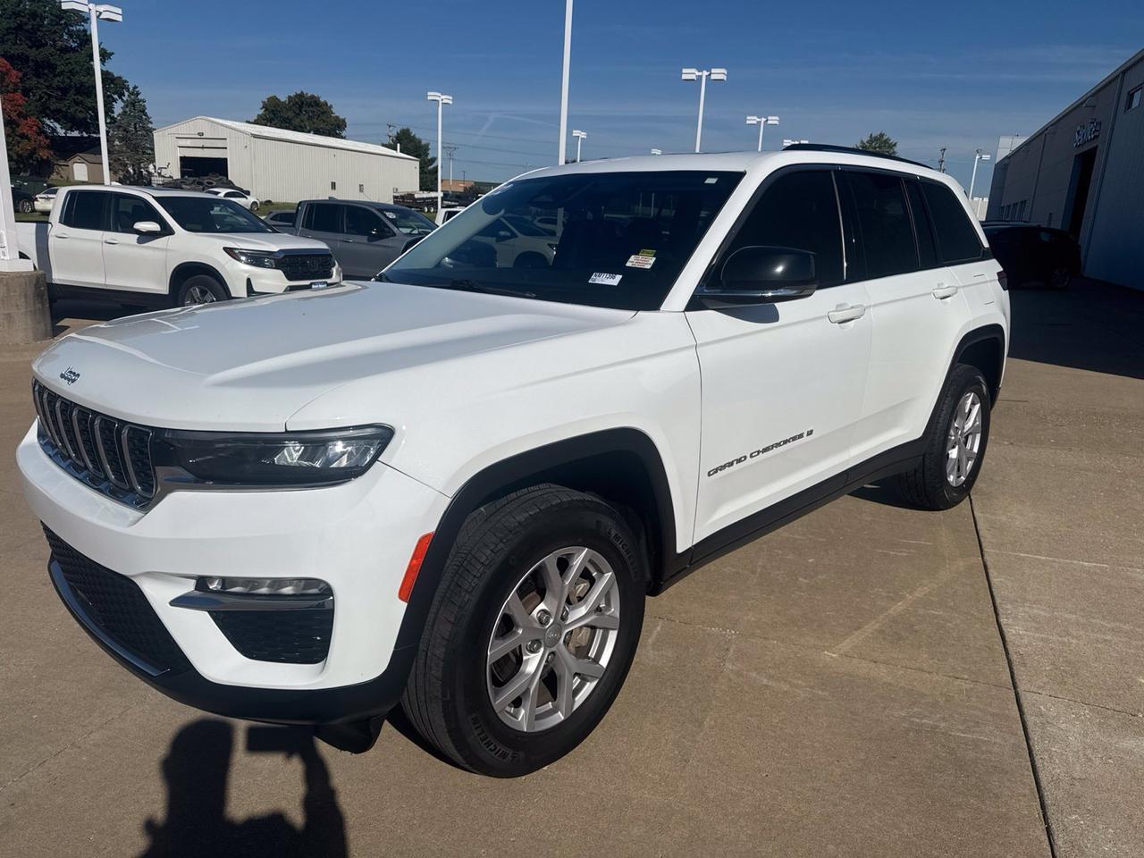 2022 Jeep Grand Cherokee Limited West Burlington IA