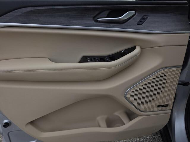 2022 Jeep Grand Cherokee Limited Wilson NC