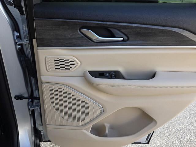 2022 Jeep Grand Cherokee Limited Wilson NC