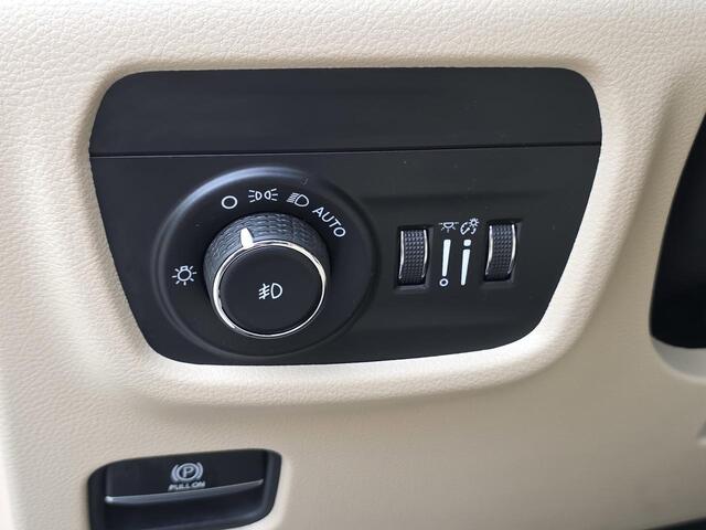 2022 Jeep Grand Cherokee Limited Wilson NC