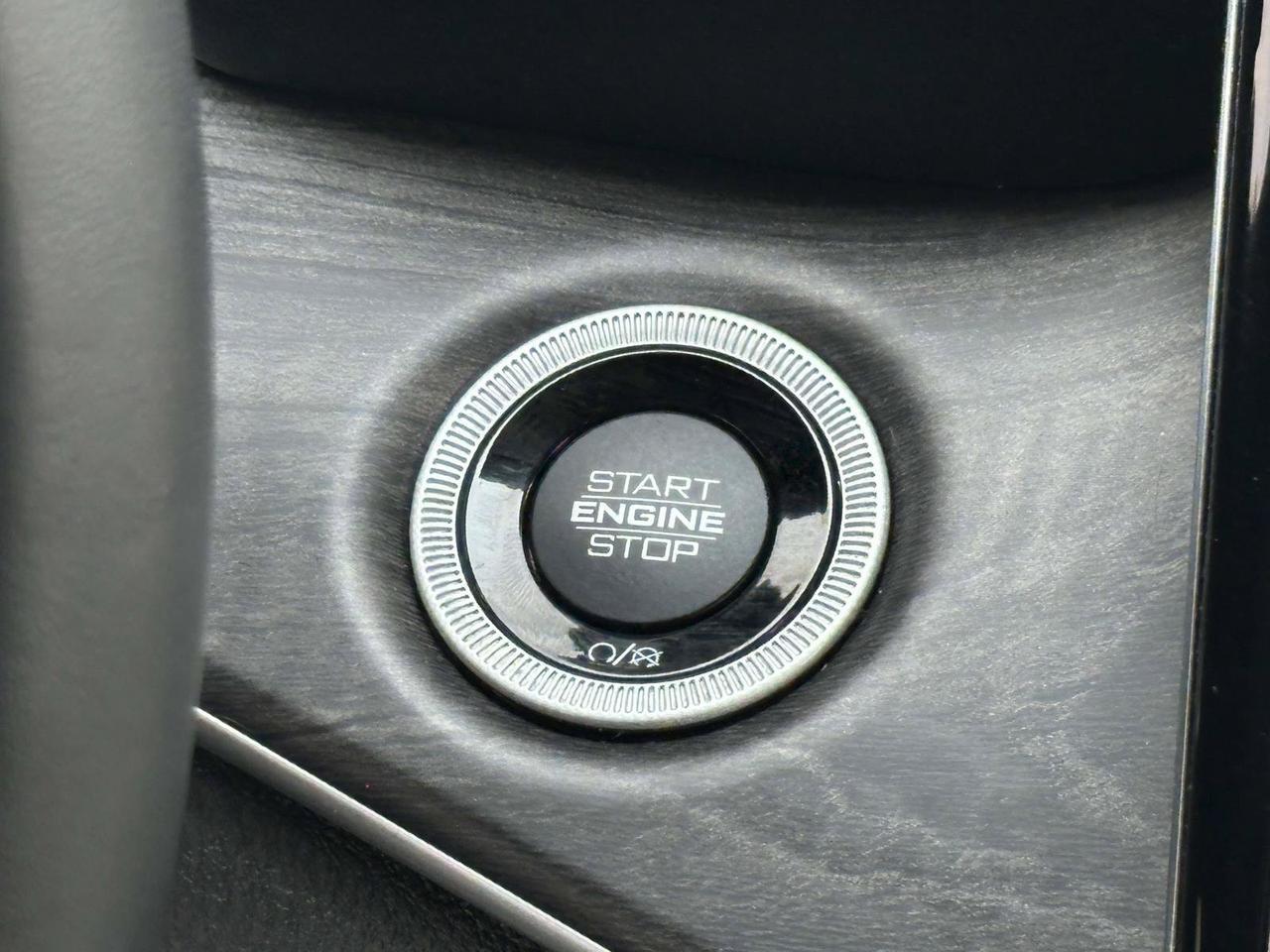 2022 Jeep Grand Cherokee Limited Alexandria VA