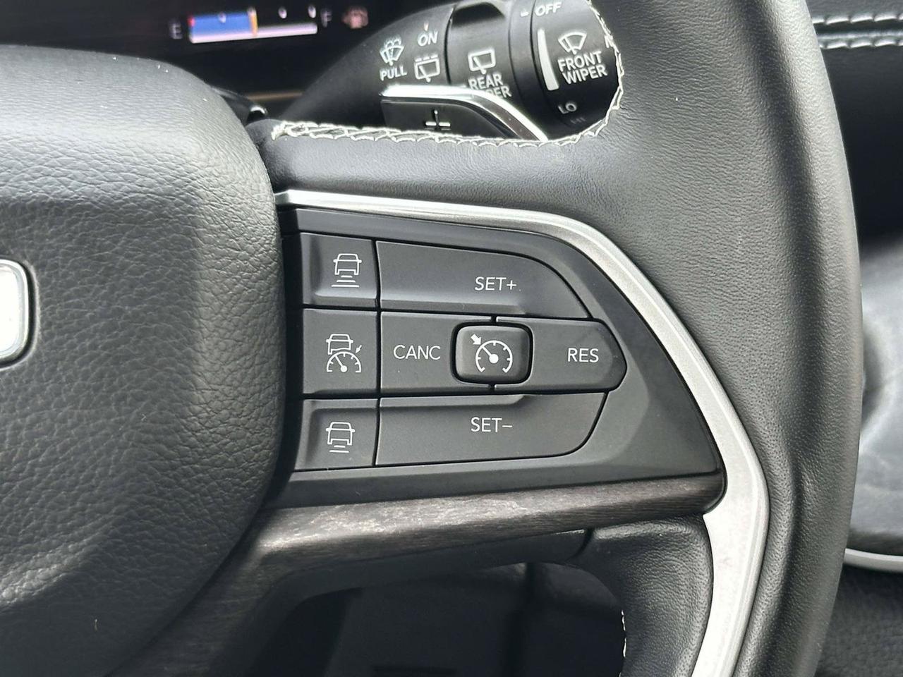 2022 Jeep Grand Cherokee Limited Alexandria VA