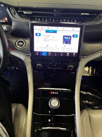 2022 Jeep Grand Cherokee Overland 4x2 Kannapolis NC
