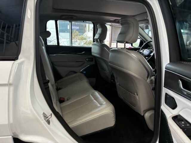 2022 Jeep Grand Cherokee Overland 4x2 Kannapolis NC