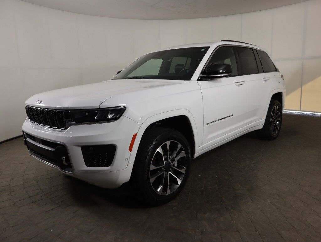 2022 Jeep Grand Cherokee Overland 4x4 Maumee OH
