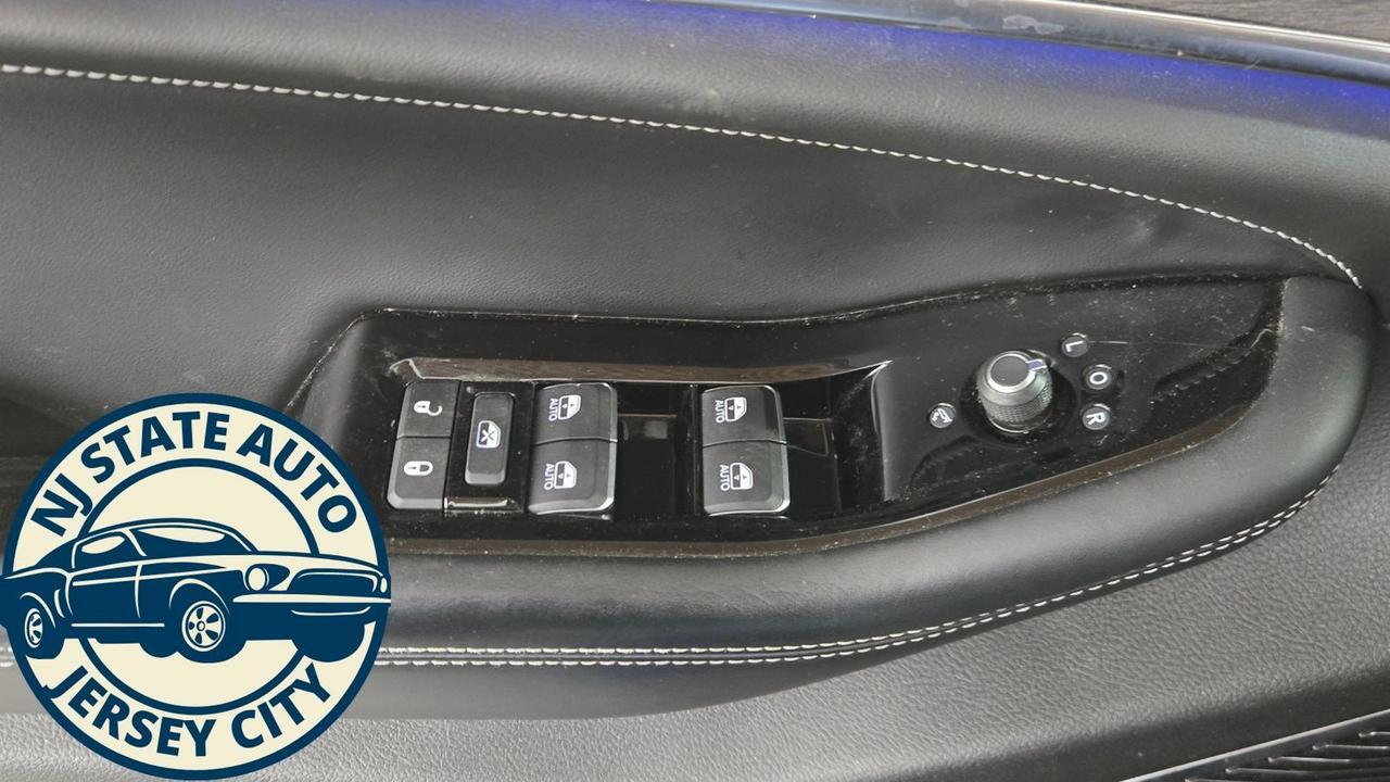 2022 Jeep Grand Cherokee Overland 4xe Jersey City NJ