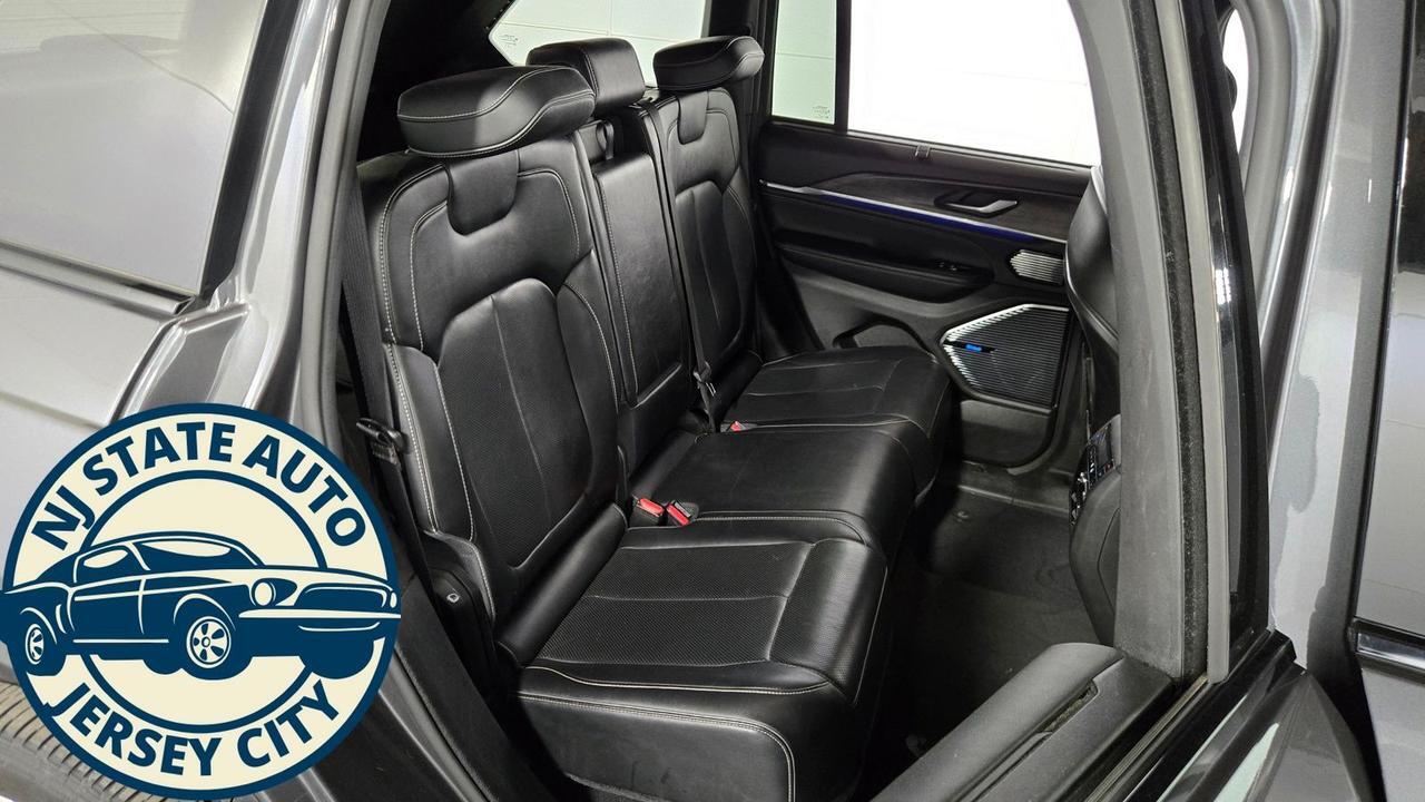 2022 Jeep Grand Cherokee Overland 4xe Jersey City NJ