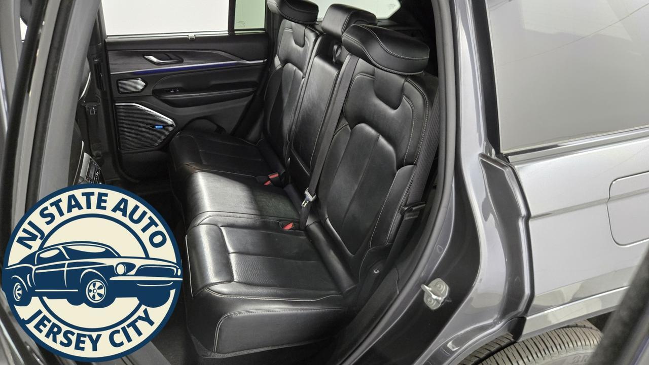 2022 Jeep Grand Cherokee Overland 4xe Jersey City NJ