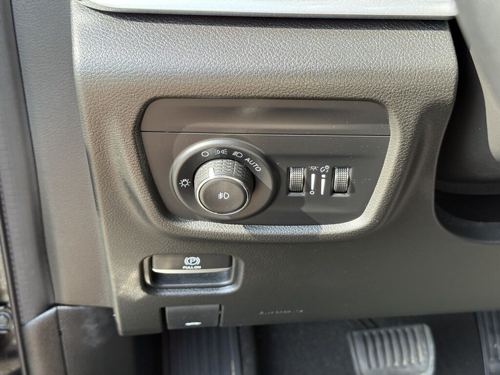 2022 Jeep Grand Cherokee Overland Crestwood KY
