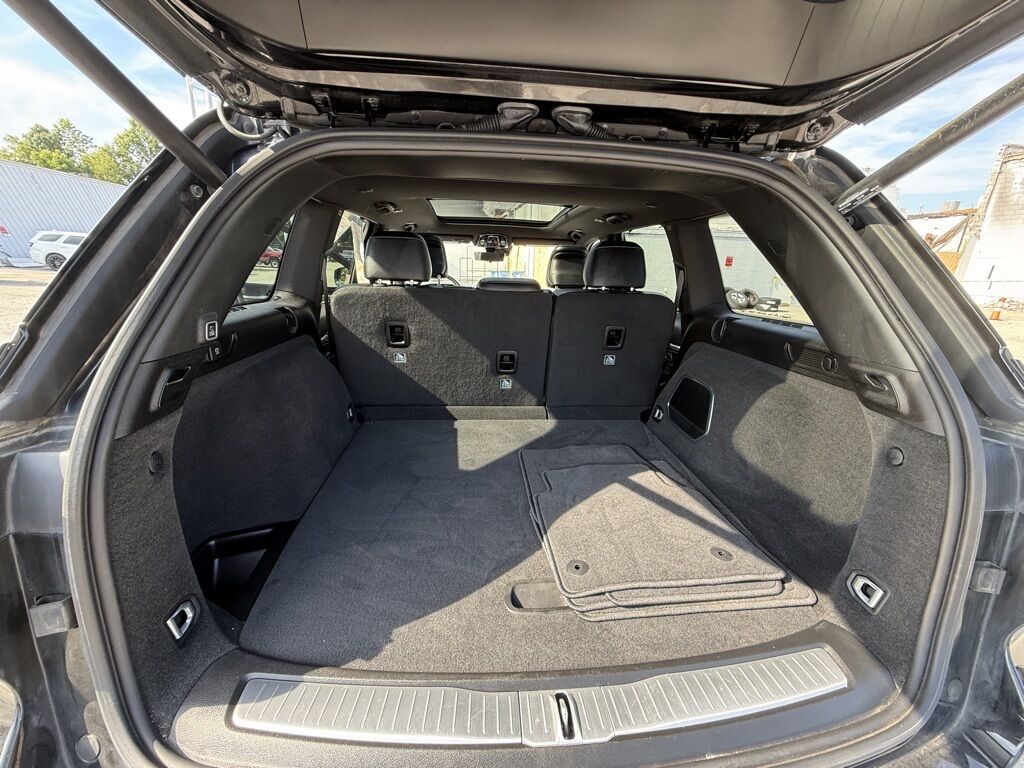 2022 Jeep Grand Cherokee Overland Crestwood KY