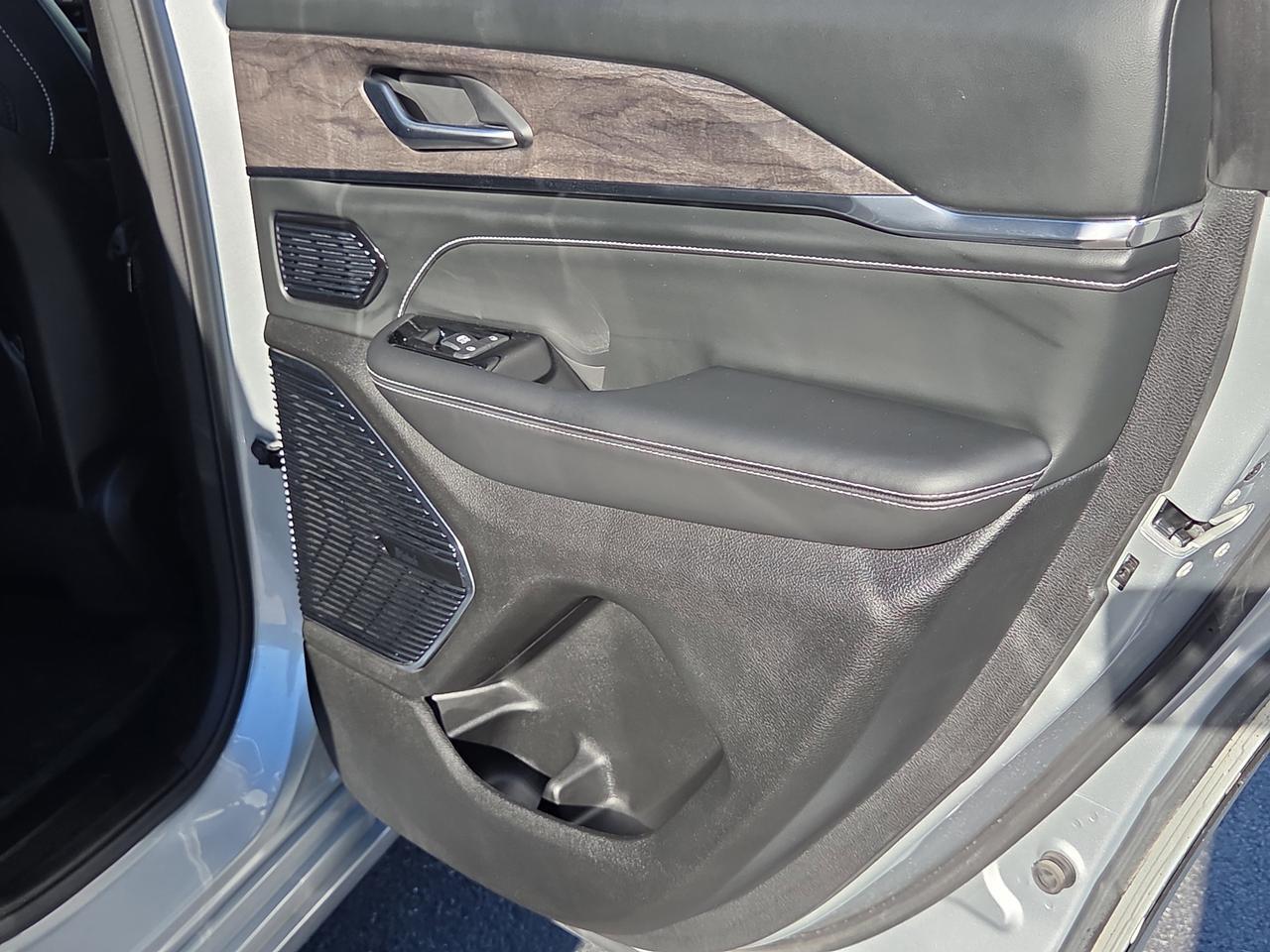 2022 Jeep Grand Cherokee Overland Hamburg PA