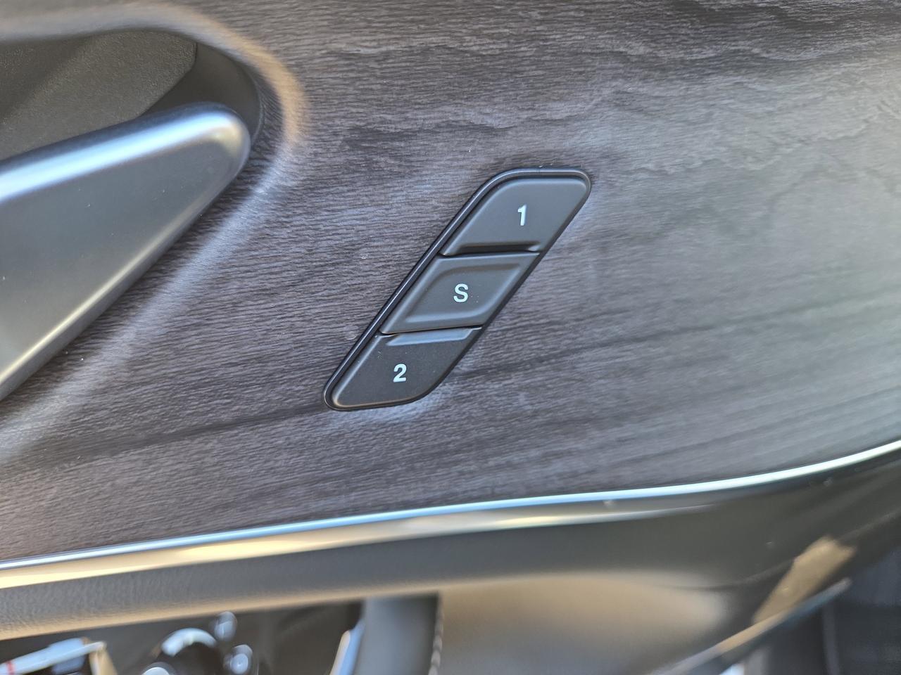 2022 Jeep Grand Cherokee Overland Hamburg PA