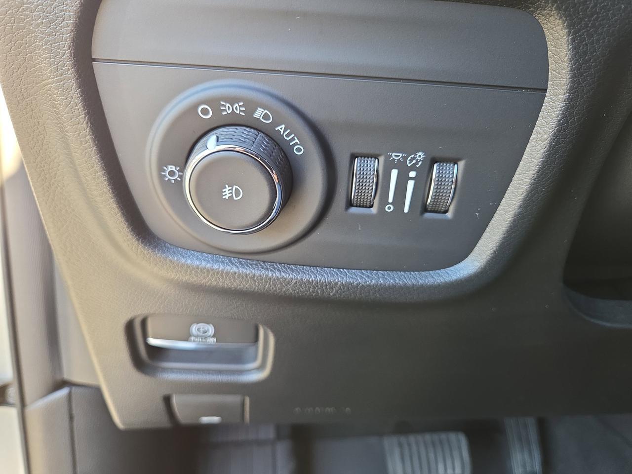 2022 Jeep Grand Cherokee Overland Hamburg PA