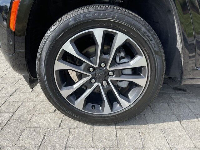 2022 Jeep Grand Cherokee Overland Marshfield MA
