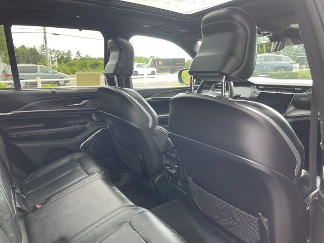 2022 Jeep Grand Cherokee Overland Marshfield MA
