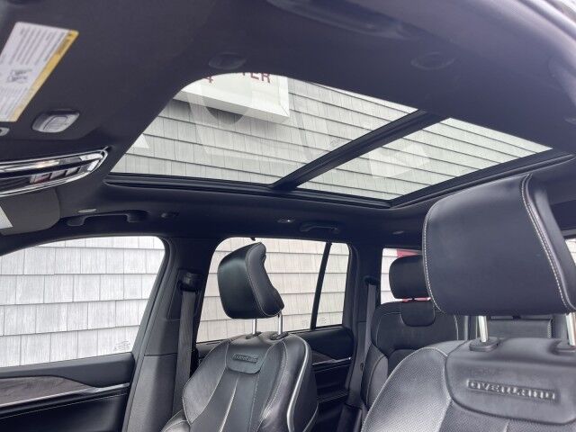 2022 Jeep Grand Cherokee Overland Marshfield MA