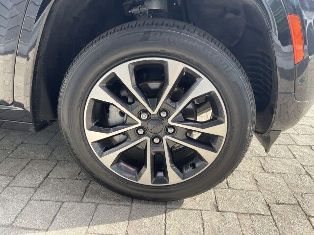 2022 Jeep Grand Cherokee Overland Marshfield MA