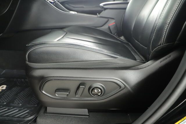 2022 Jeep Grand Cherokee Overland New Braunfels TX