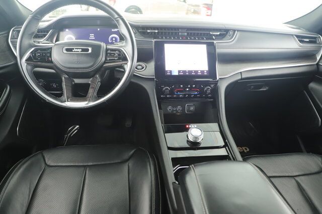 2022 Jeep Grand Cherokee Overland New Braunfels TX