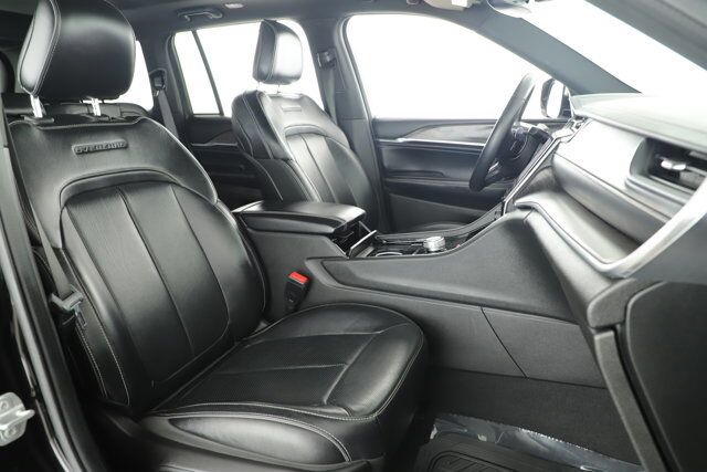 2022 Jeep Grand Cherokee Overland New Braunfels TX