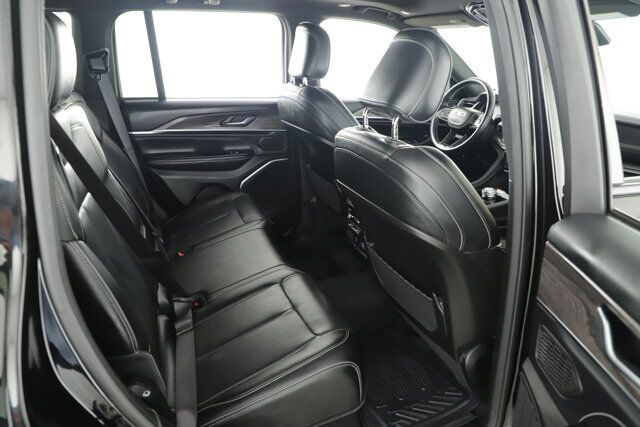 2022 Jeep Grand Cherokee Overland New Braunfels TX