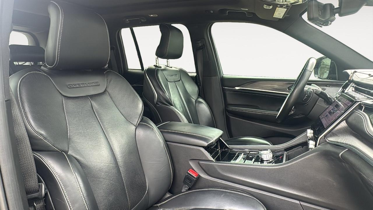 2022 Jeep Grand Cherokee Overland  Selma TX