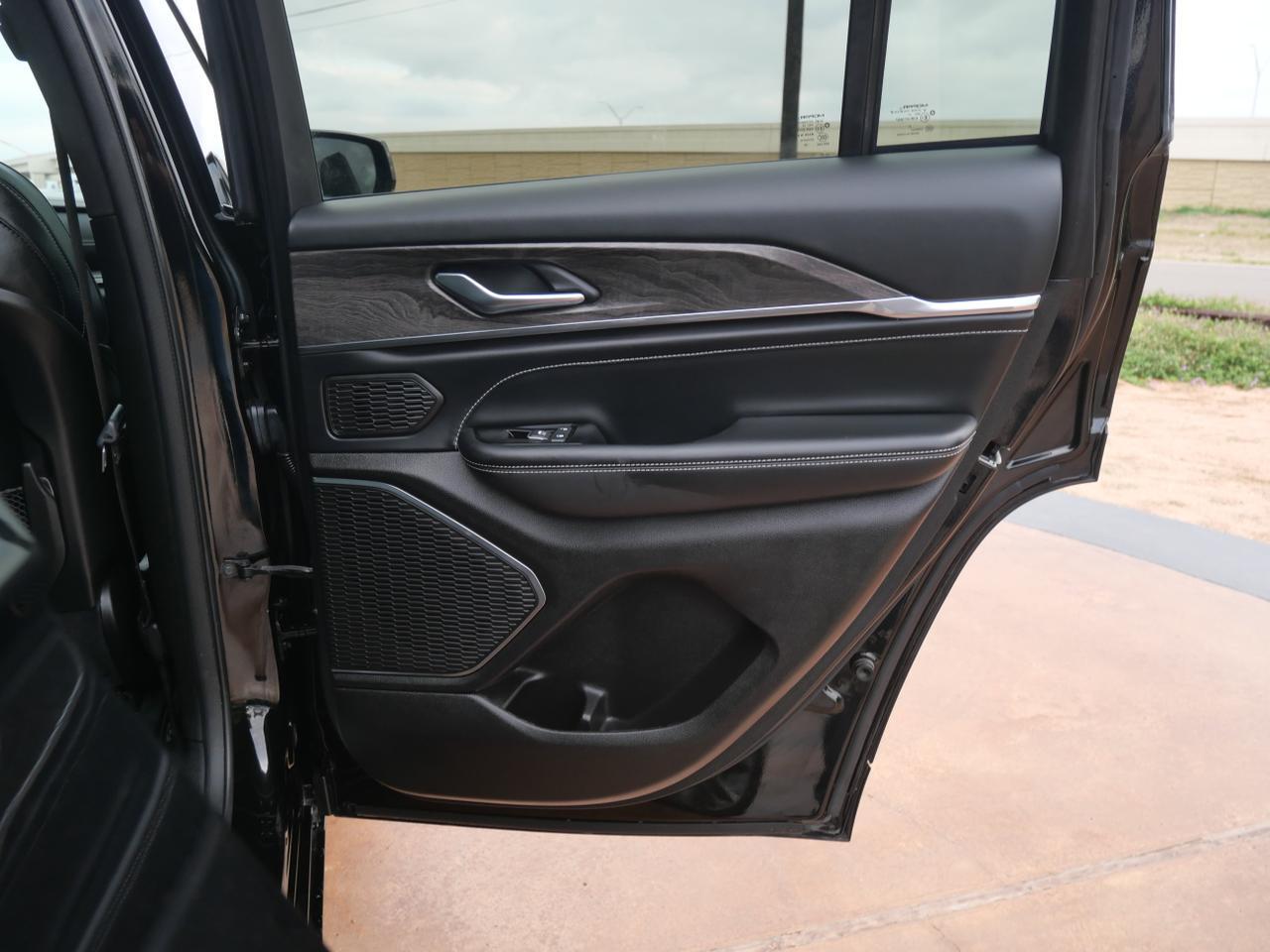 2022 Jeep Grand Cherokee Overland San Juan TX