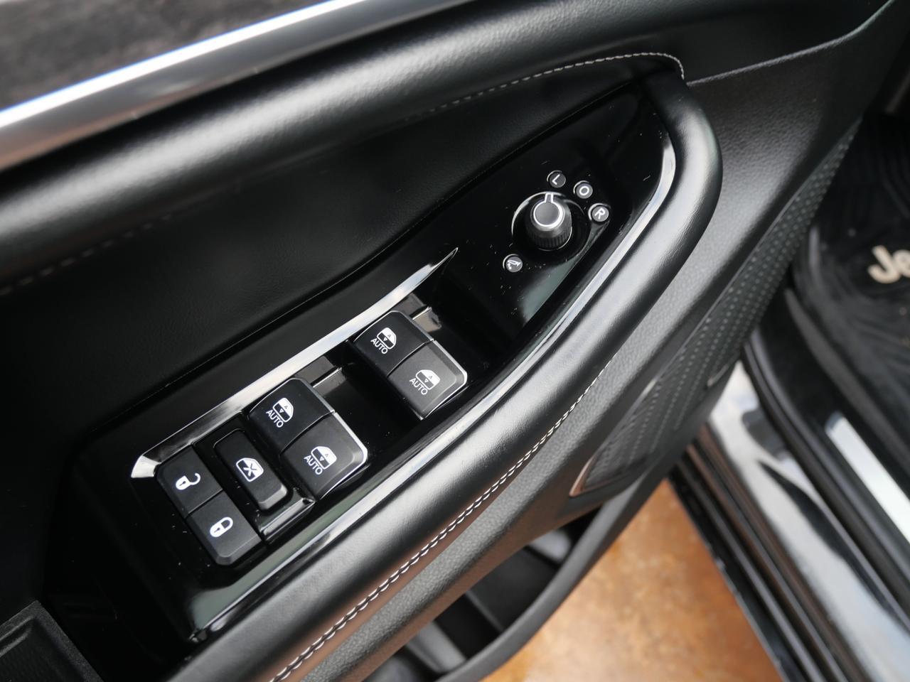 2022 Jeep Grand Cherokee Overland San Juan TX