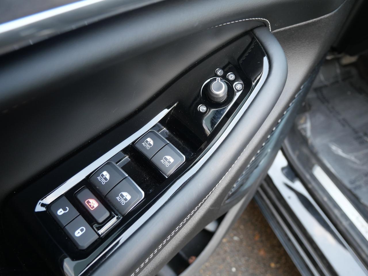 2022 Jeep Grand Cherokee Overland San Juan TX