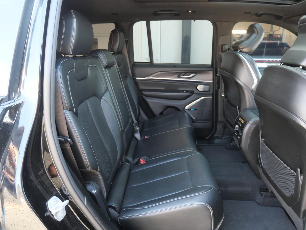 2022 Jeep Grand Cherokee Overland San Juan TX