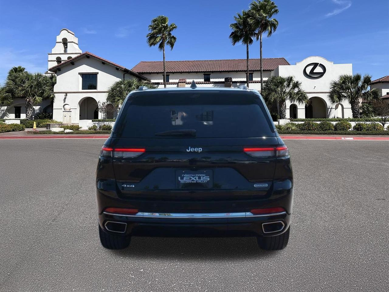 2022 Jeep Grand Cherokee Overland