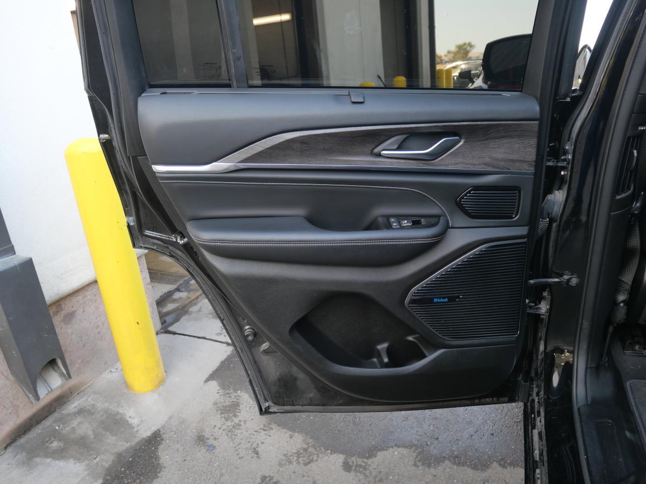 2022 Jeep Grand Cherokee Overland San Juan TX