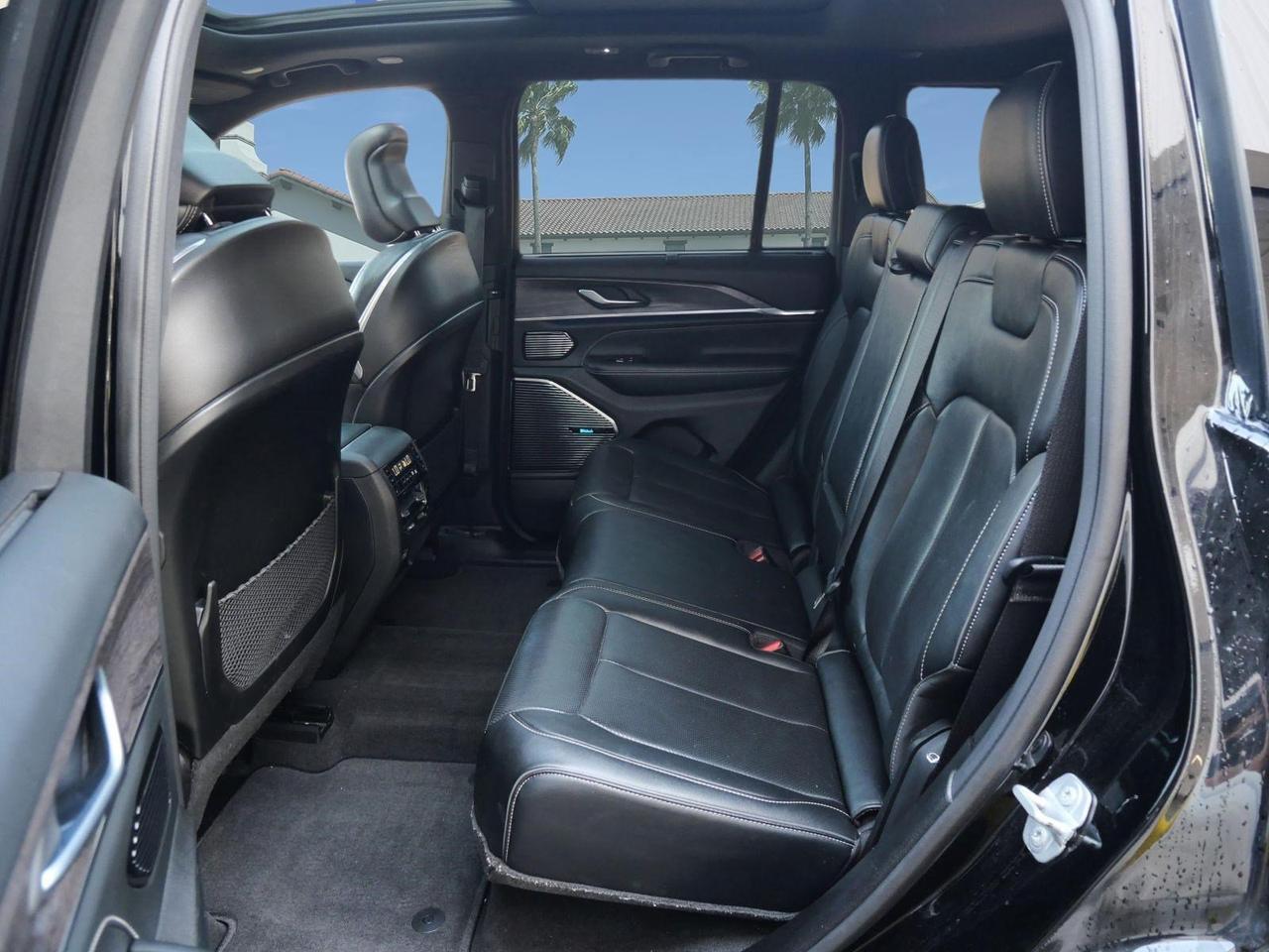 2022 Jeep Grand Cherokee Overland San Juan TX