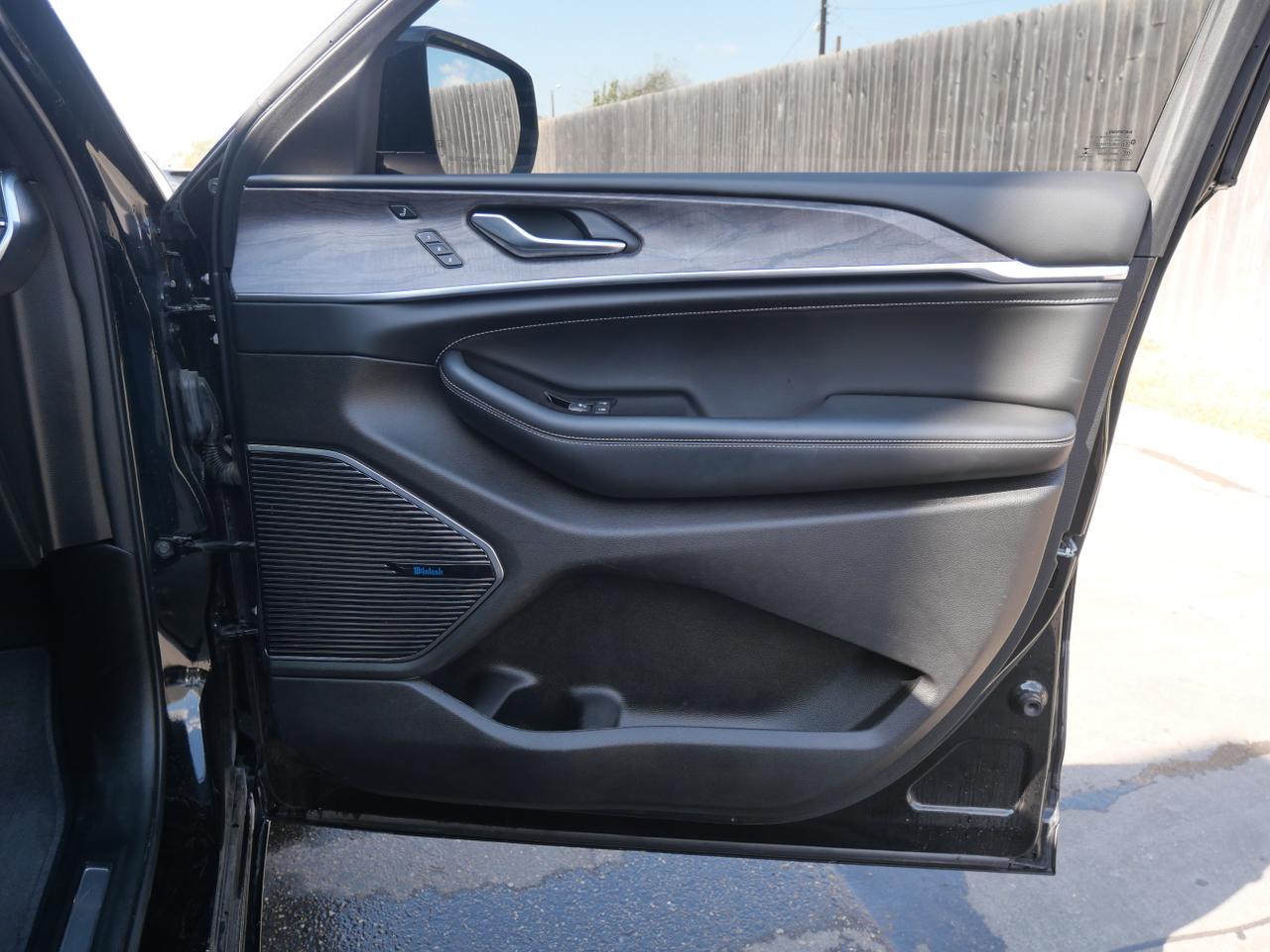 2022 Jeep Grand Cherokee Overland San Juan TX