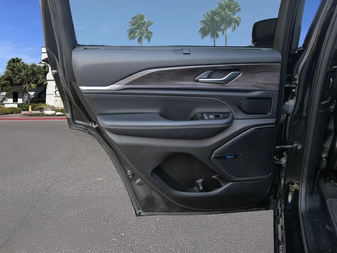 2022 Jeep Grand Cherokee Overland San Juan TX