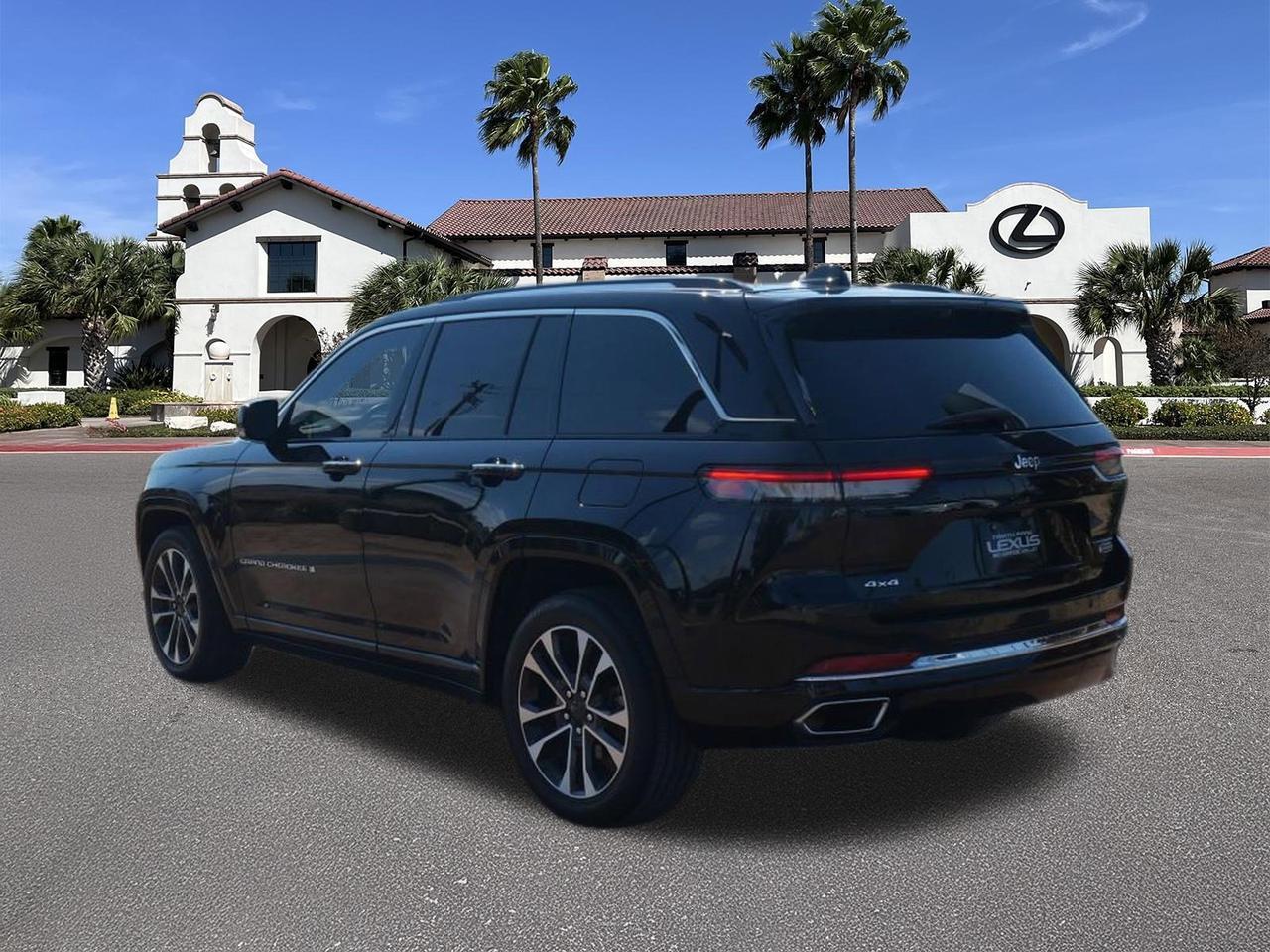 2022 Jeep Grand Cherokee Overland San Juan TX