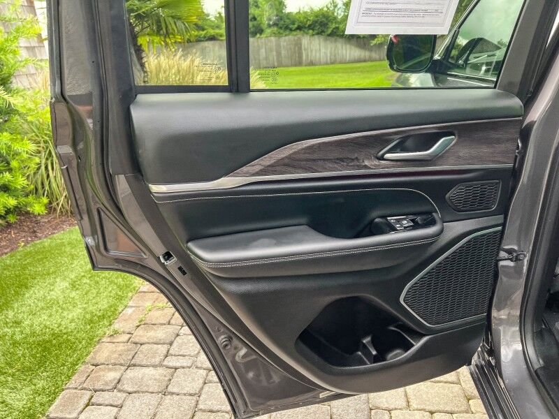 2022 Jeep Grand Cherokee Overland Wilmington NC