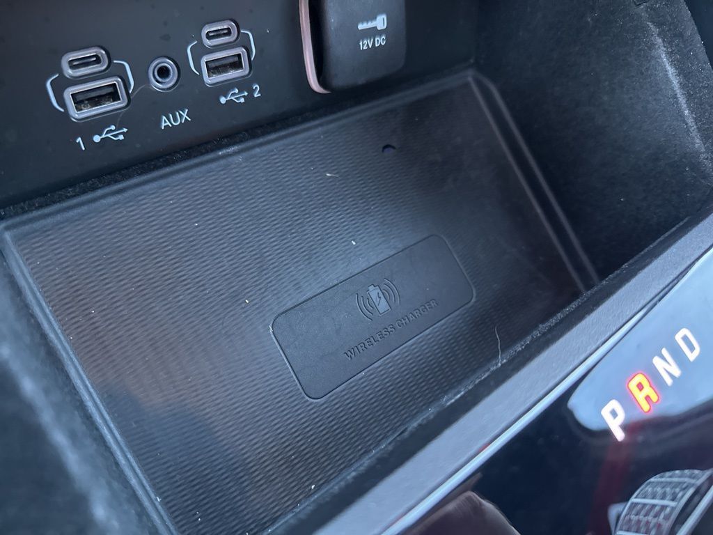 2022 Jeep Grand Cherokee Overland Worcester MA