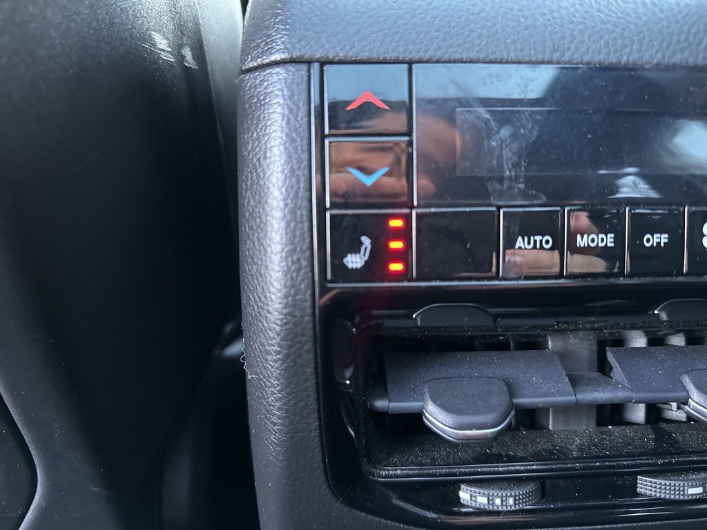 2022 Jeep Grand Cherokee Overland Worcester MA