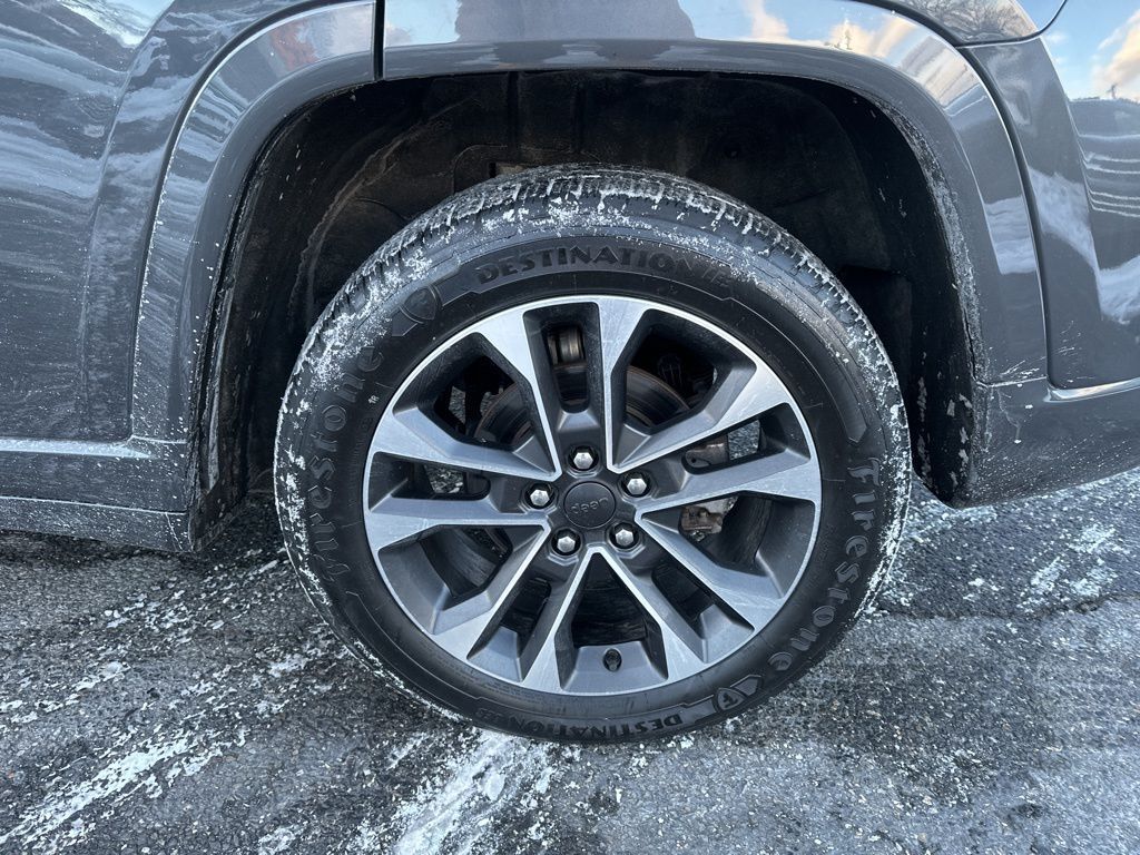 2022 Jeep Grand Cherokee Overland Worcester MA