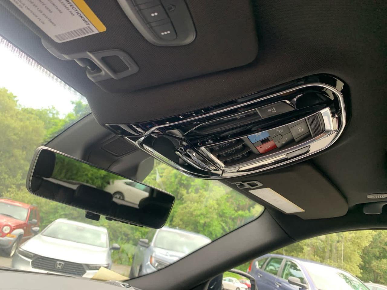 2022 Jeep Grand Cherokee Overland Dartmouth MA