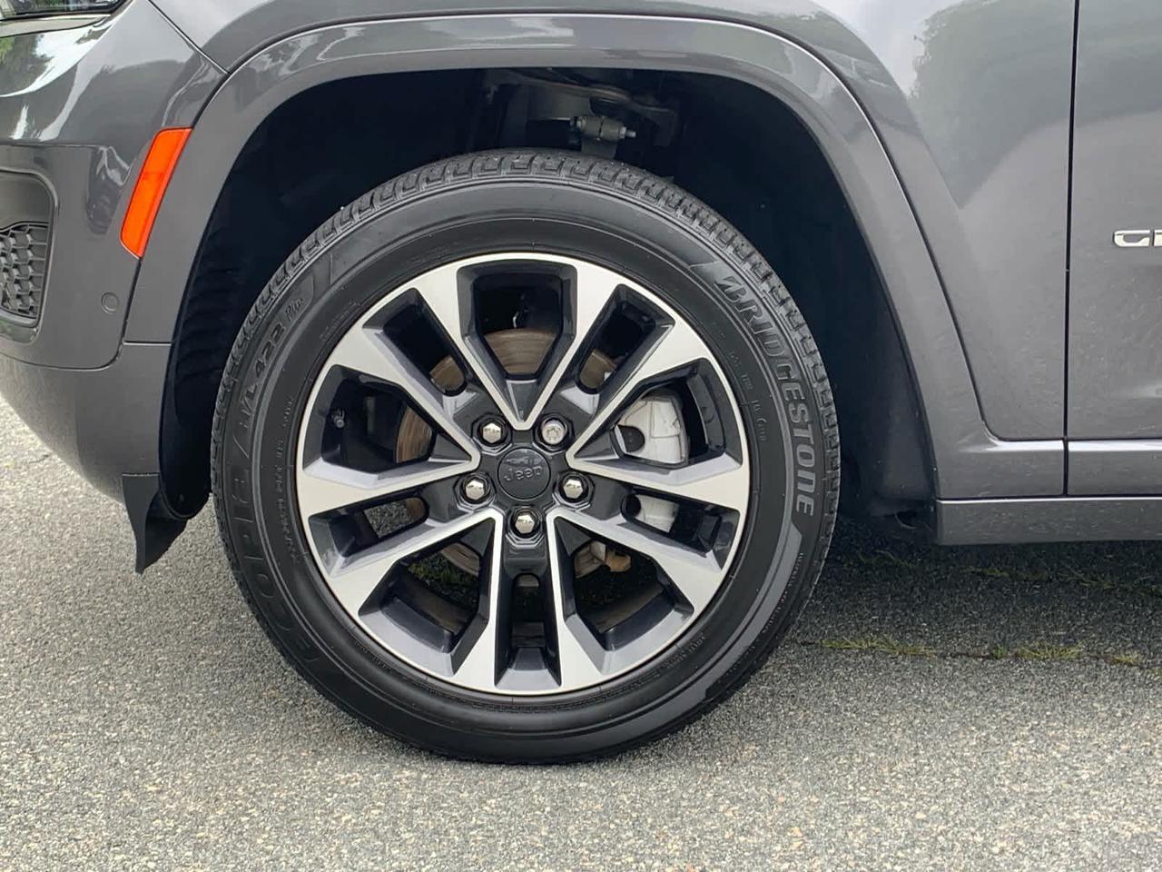 2022 Jeep Grand Cherokee Overland Dartmouth MA