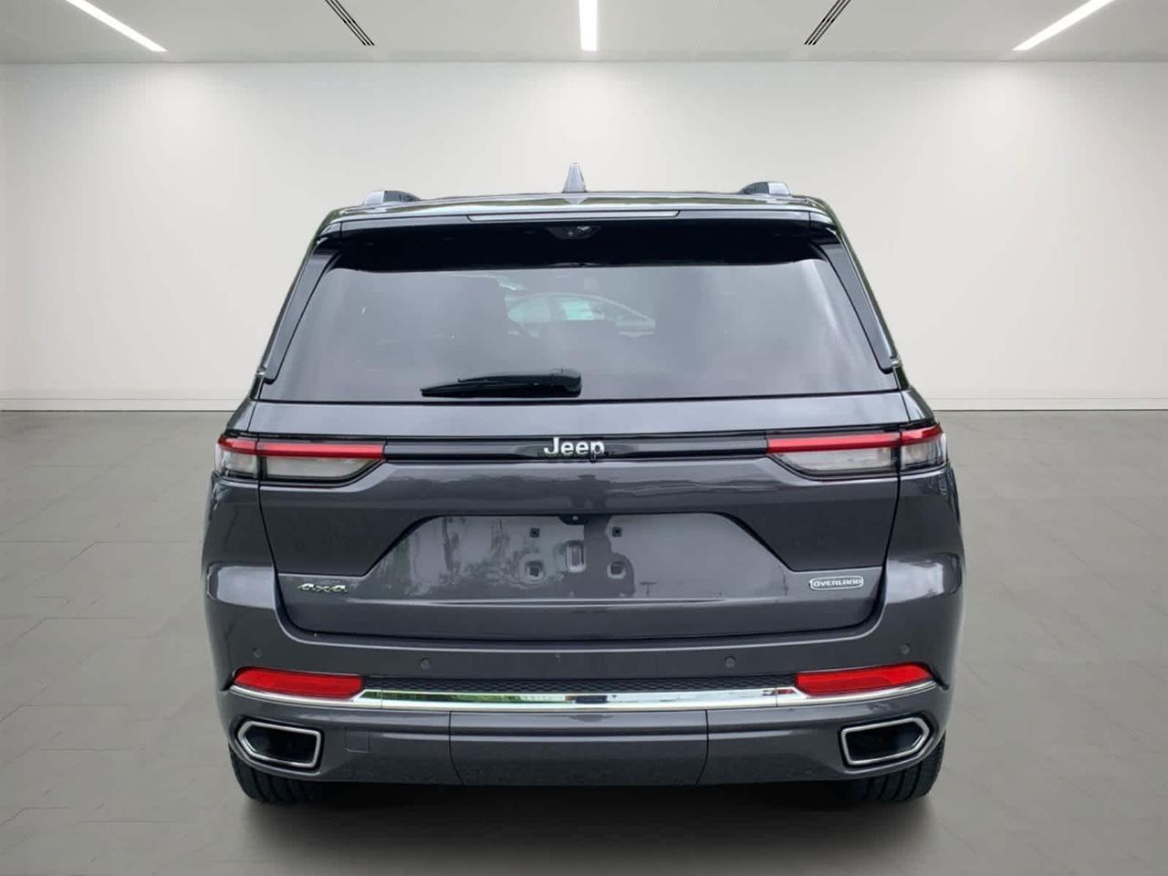 2022 Jeep Grand Cherokee Overland Dartmouth MA