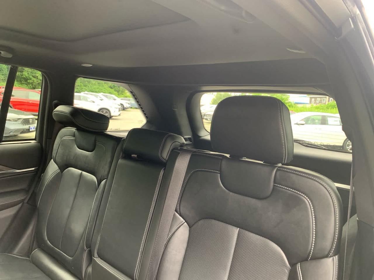 2022 Jeep Grand Cherokee Overland Dartmouth MA