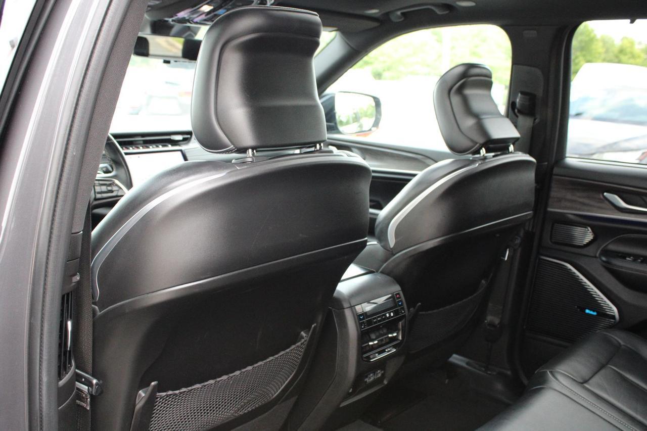 2022 Jeep Grand Cherokee Overland Stafford VA