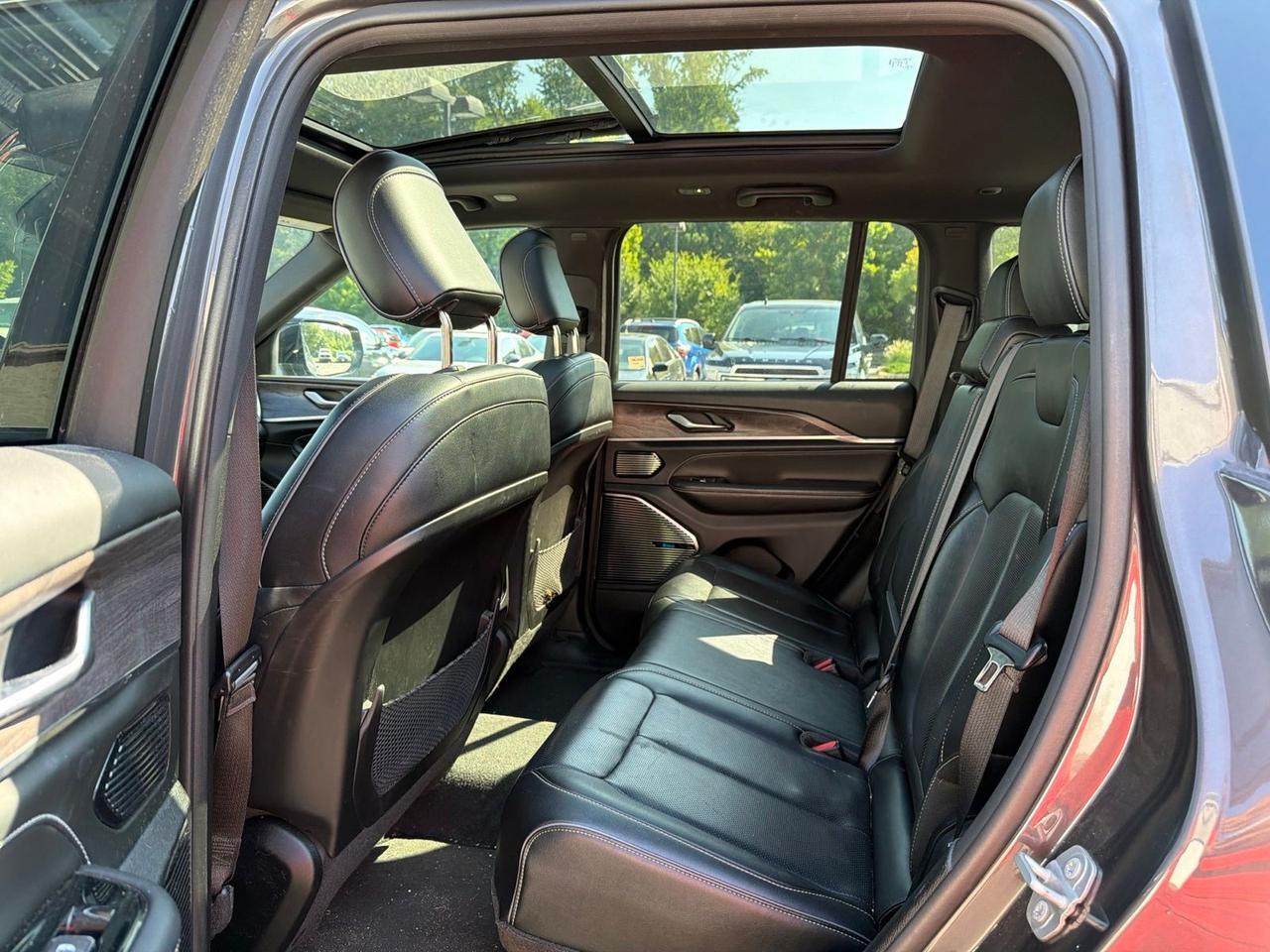 2022 Jeep Grand Cherokee Overland Ashland VA