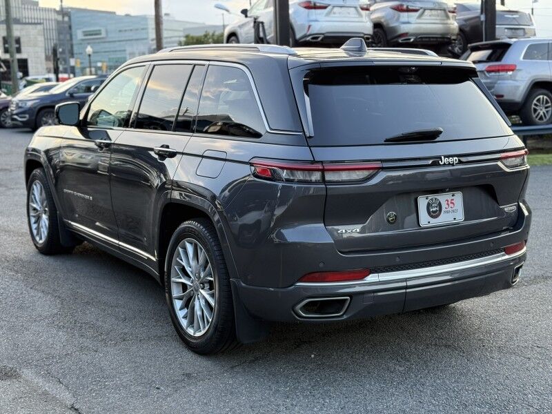 2022 Jeep Grand Cherokee Summit 4WD Arlington VA