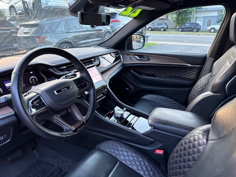 2022 Jeep Grand Cherokee Summit 4WD Arlington VA