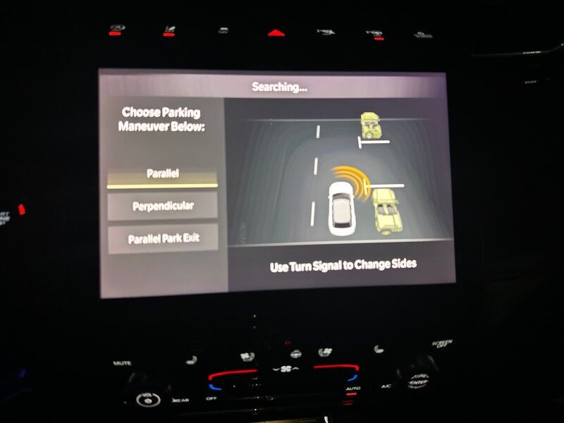 2022 Jeep Grand Cherokee Summit 4WD Arlington VA